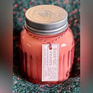 🎸Barr-Co. Apothecary🎸🔥NWT🔥Honeysuckle Jar Candle 20 oz.